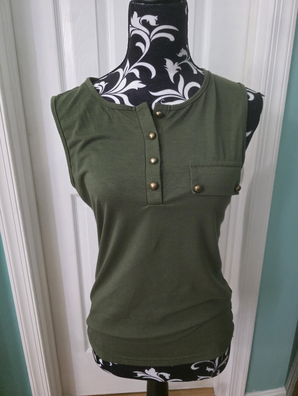 Sleeveless Olive Green Button-Front Women’s Top